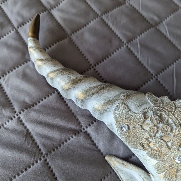 Handmade Bull Masquerade Italian Style Mask - Picture 5 of 7